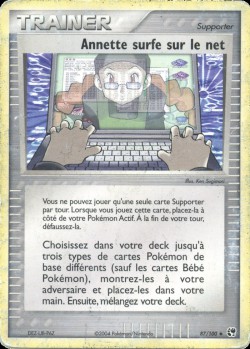 Carte Pokémon: Annette surfe sur le net